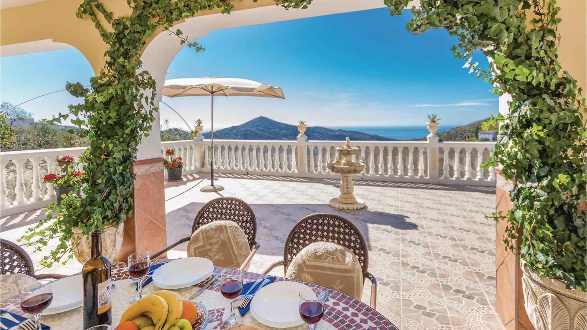 Holiday home Gorgeous Home In Corumbela Spain